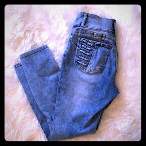 Women’s Venus Jeans